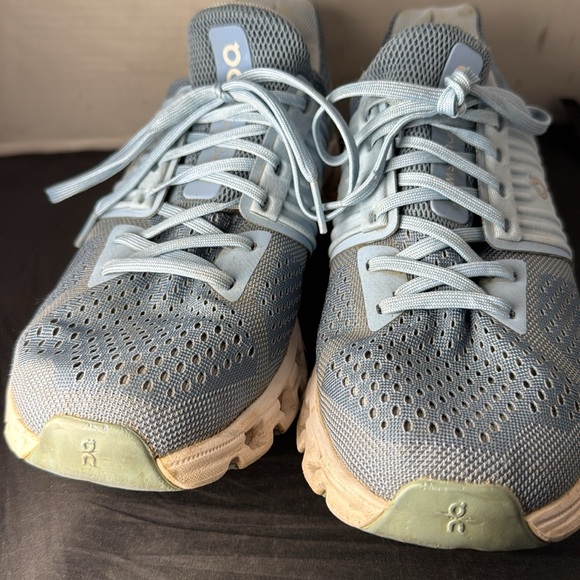 On cloud on cloudswift sneakers Women’s size 9.5 - Picture 6 of 15